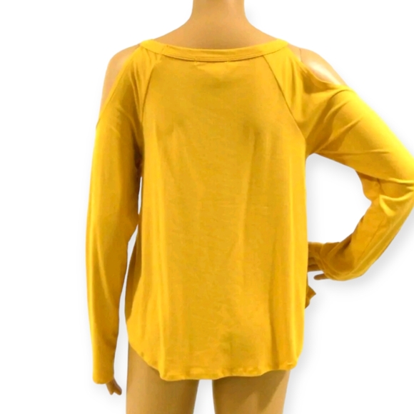 United States Sweaters Coldshoulder Ribbed 3/4 Sleeves and Hemline 🆕️✨️sz LG - Picture 5 of 9